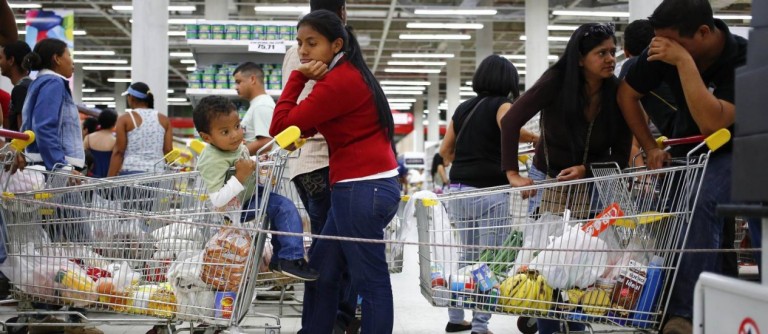 A economia vai mal na Venezuela de Maduro
