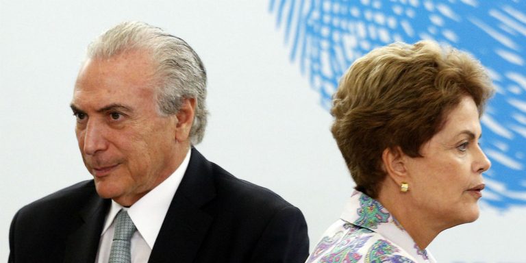 Senadores afastam Dilma por 55 votos a 22
