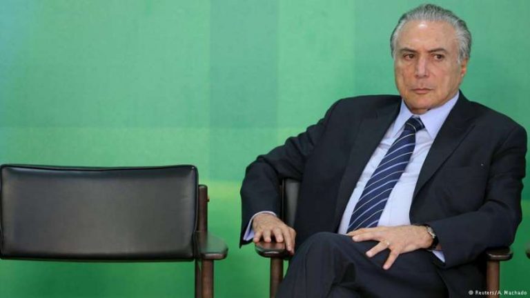 Outras bombas que podem estourar no colo de Temer