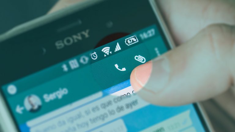 Mais de 10 param na delegacia em MS por espalhar foto de mulher nua pelo WhatsApp