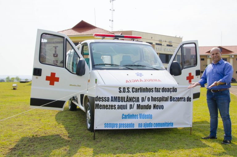 Carlinhos Vidente veio a Mundo Novo e entregou ambulância para o Hospital “Bezerra de Menezes”