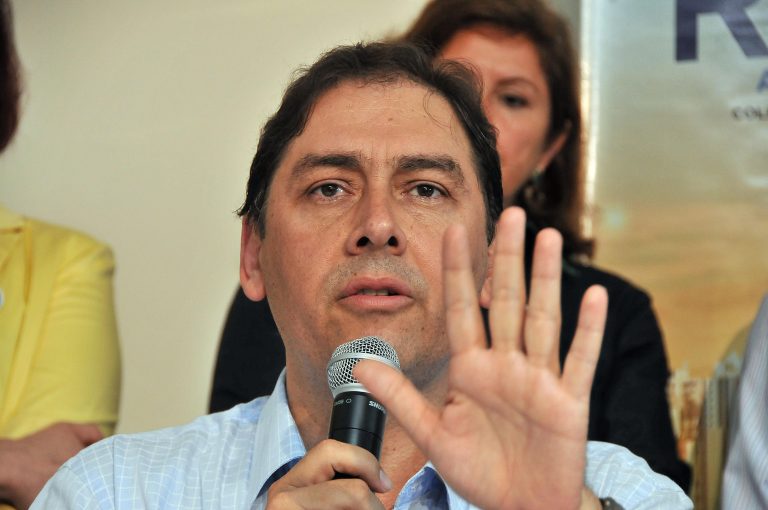 Prefeito veta avisos em vias com risco de inundações na capital de MS