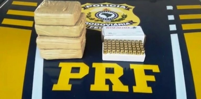 Duas pessoas são presas com cocaína e munições