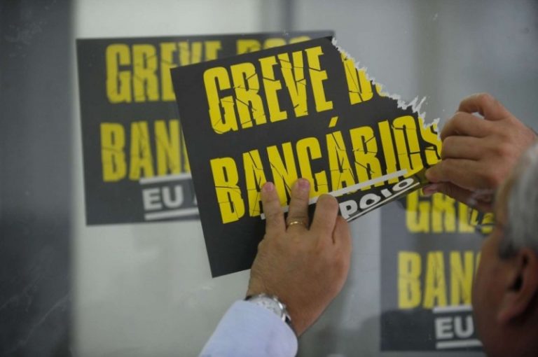 Proposta aprovada e fim da greve dos bancários