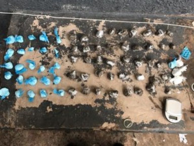 Gaeco fecha operação com apreensão de 47 celulares, drogas e R$ 8,6 mil