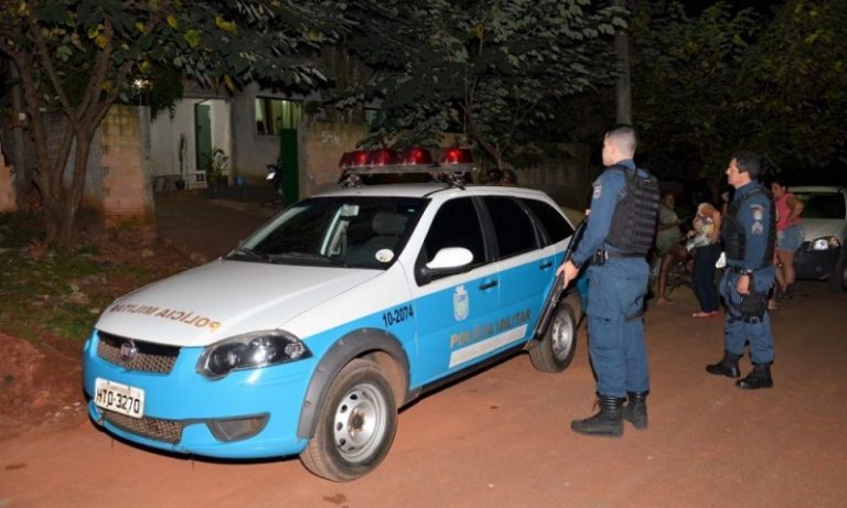Por vingança, mulher degola ex-companheiro