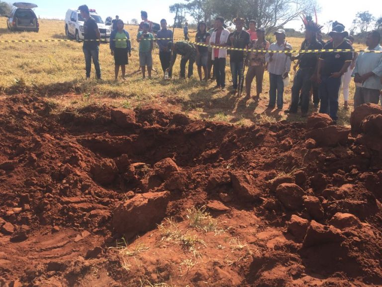 Corpos são encontrados enterrados em fazenda de Iguatemi