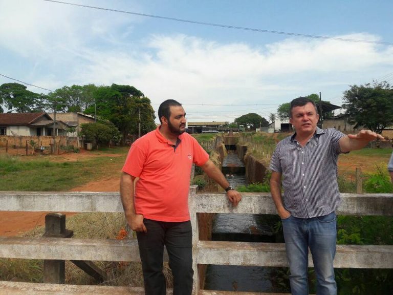 Vander garante 1,5 milhão e meio para readequação e urbanização da galeria do Bairro Itaipu