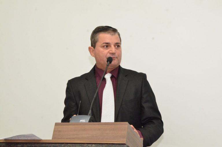 Gildo comenta de um novo momento na política, podendo ser pré-candidato ao Executivo