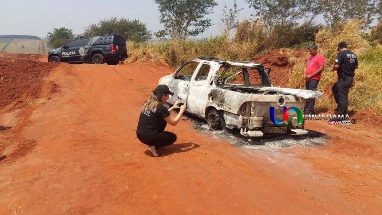 Dois corpos carbonizados em carro encontrados é possível de ser executores do Policial Thiago