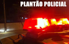 Homem esfaqueia namorado da ex em frente a filha de 11 anos
