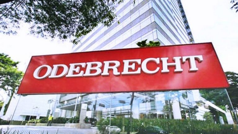 Bolsonaro lava as mãos e libera falência da Odebrecht