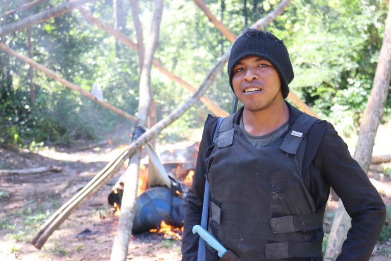 Um Guardião da Amazônia morto e outro baleado em ataque de madeireiros armados no Maranhão