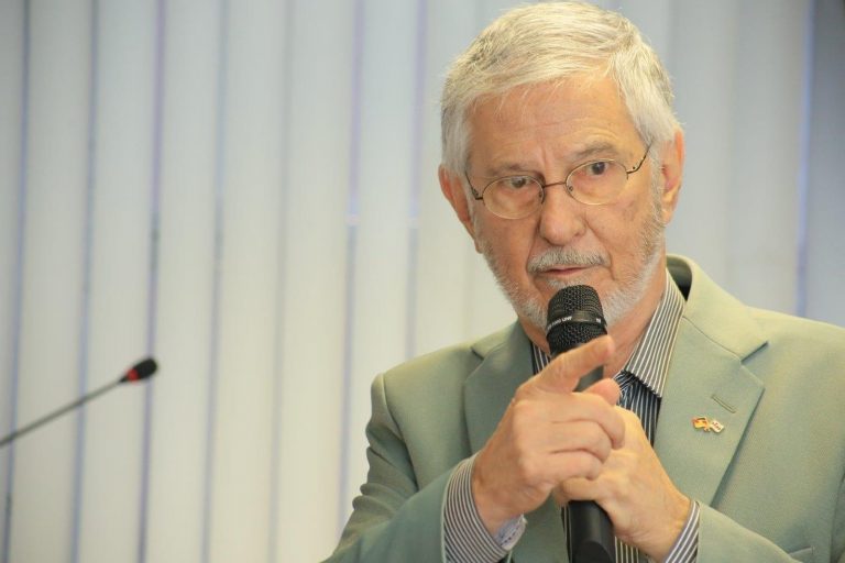Morre aos 84 anos Ibsen Pinheiro, ex-presidente da Câmara