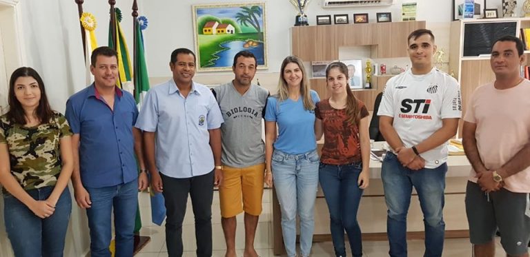 PREFEITO LÉO CUMPRE AGENDA DO VEREADOR PITON