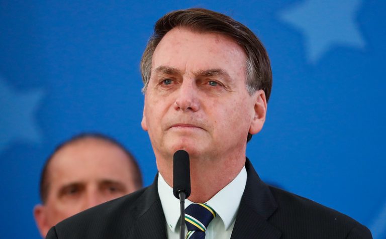 Bolsonaro detona desculpas da OMS: “Afetaram a economia”