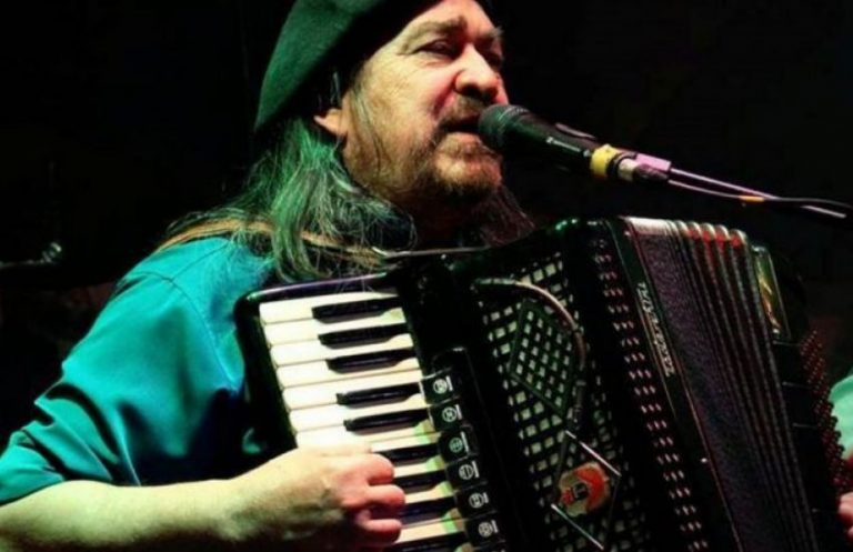 Morre o gaiteiro Porca Véia