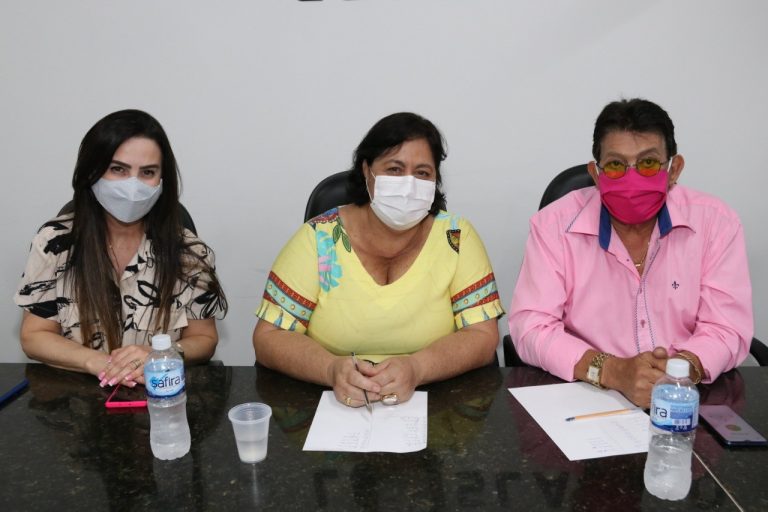 CONVENÇÃO HOMOLOGOU VALDOMIRO E ROSÁRIA PARA A REELEIÇÃO