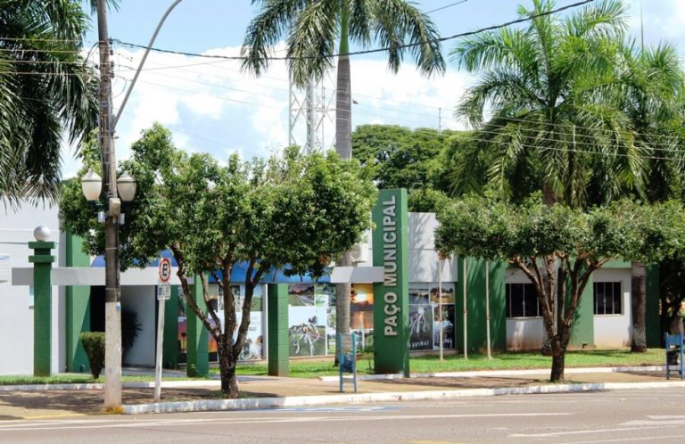 Prefeitura de Naviraí emite nota oficial sobre o fechamento temporário do Paço Municipal para o atendimento presencial