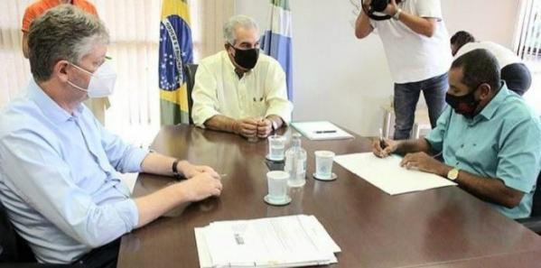 Deputado Lídio comemora conquista da área para fecularia em Eldorado
