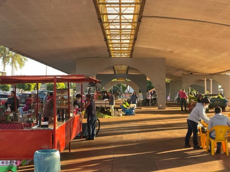 Feira do Produtor Rural de Guaíra acontece normalmente neste sábado de feriado