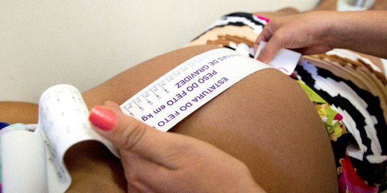 Anvisa orienta suspensão de vacina da AstraZeneca para grávidas