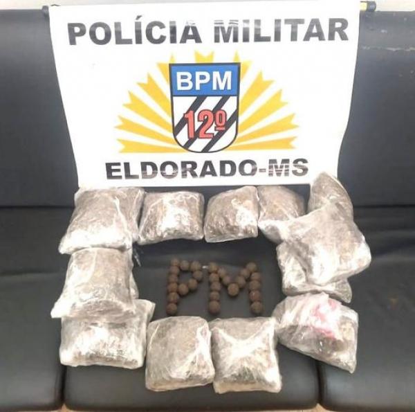 Polícia Militar de Eldorado prende homem por tráfico de drogas