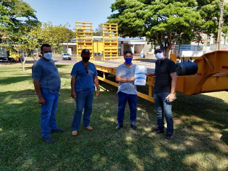 Prefeitura de Itaquiraí adquire prancha semi-reboque para transporte de maquinas
