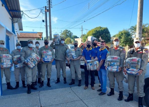 AÇÕES DO ROTARY DE NAVIRAÍ