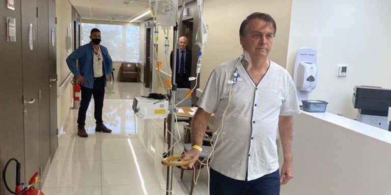 Presidente Bolsonaro continua evoluindo, mas sem previsão de alta