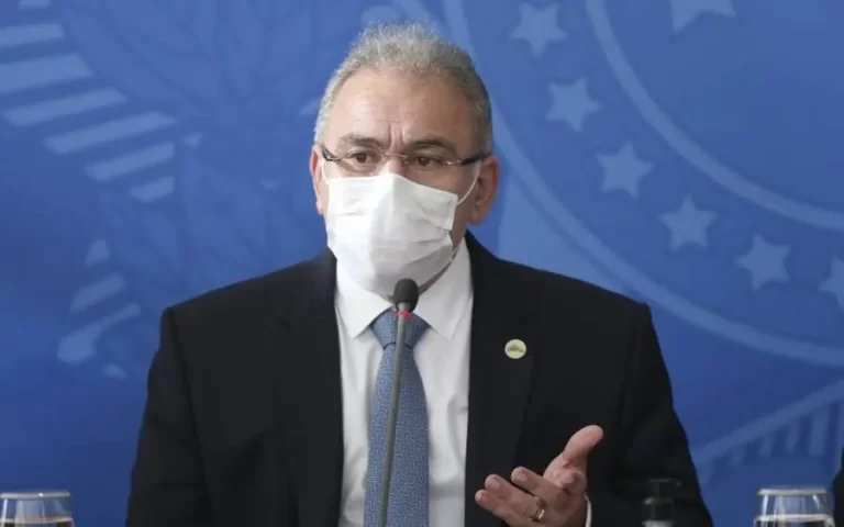 Queiroga anuncia fim da emergência em saúde pública no Brasil