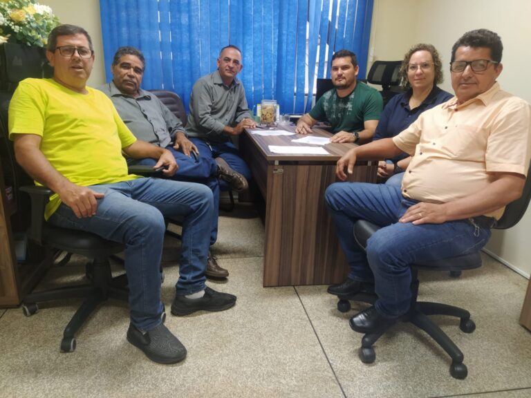 Comissões Permanentes da Câmara Municipal de Itaquiraí se reúnem para deliberar Projeto de Lei