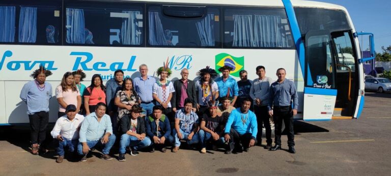 Município de Japorã recebe ônibus doado pela Receita Federal