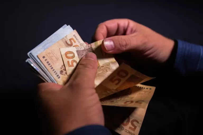 RESTITUIÇÃO DO IMPOSTO DE RENDA