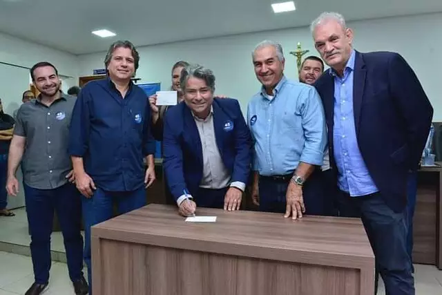 Reinaldo chega ao número simbólico de 45 prefeitos filiados ao PSDB
