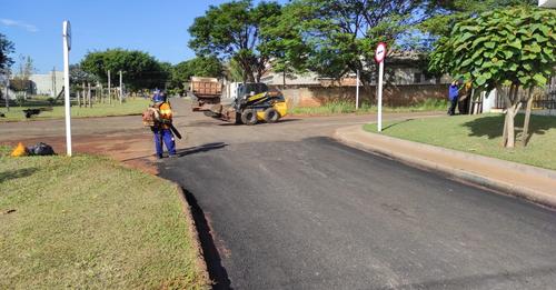 RECAPEAMENTO NA AVENIDA CASTELO BRANCO EM MUNDO NOVO
