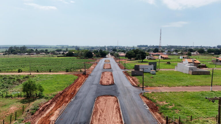 ITAQUIRAÍ CONCLUI DRENAGEM E PAVIMENTAÇÃO NA AVENIDA MATO GROSSO E RUA ALENCAR FURTADO FILHO