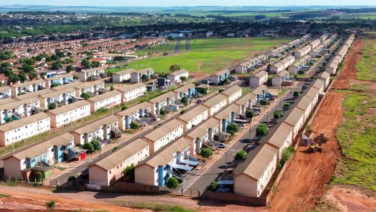 SERVIÇOS ESSENCIAIS NO ‘NELSON TRAD’, EM NAVIRAÍ