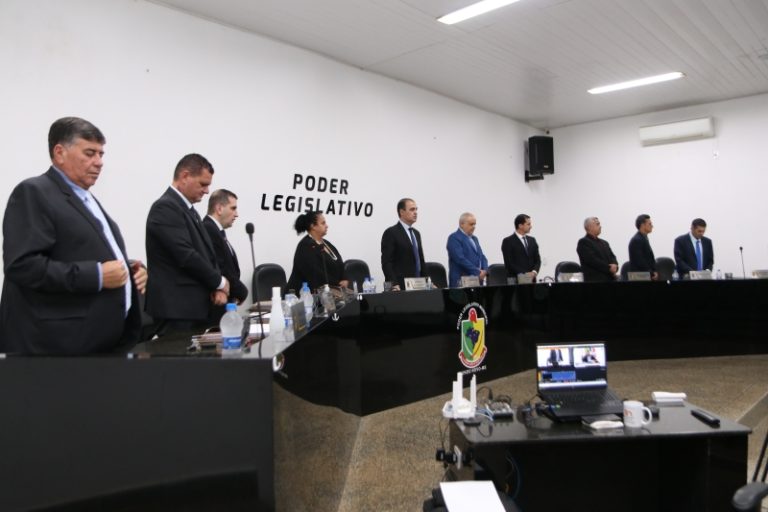 Projetos de Lei do Executivo são Aprovados em Sessão Ordinária na Câmara de Mundo Novo