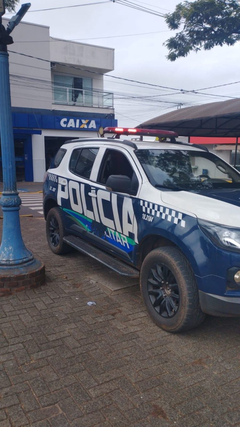 Polícia Militar prende homem por injúria, homofobia e importunação sexual em estabelecimento comercial de Naviraí