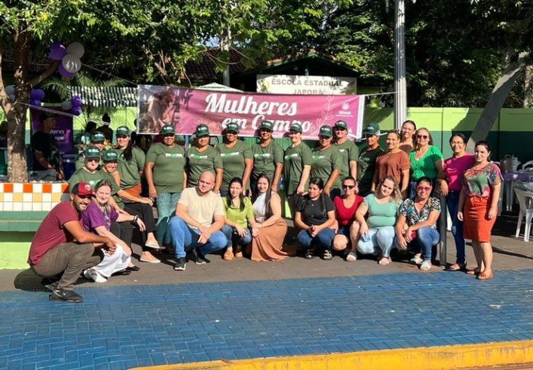 Curso Mulheres em Campo é encerrado com sucesso total na praça central de Japorã
