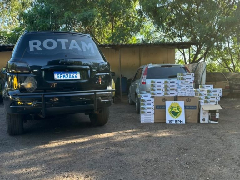 ROTAM apreende carro carregado com cigarros em Guaíra