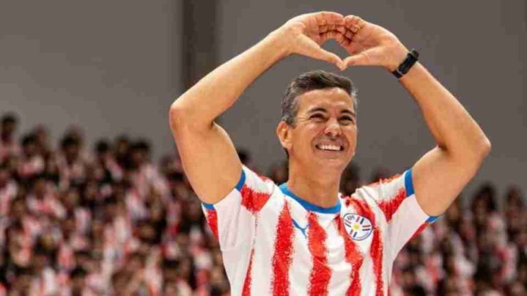 Presidente do Paraguai decreta feriado nacional após classificação às oitavas da Copa do Mundo