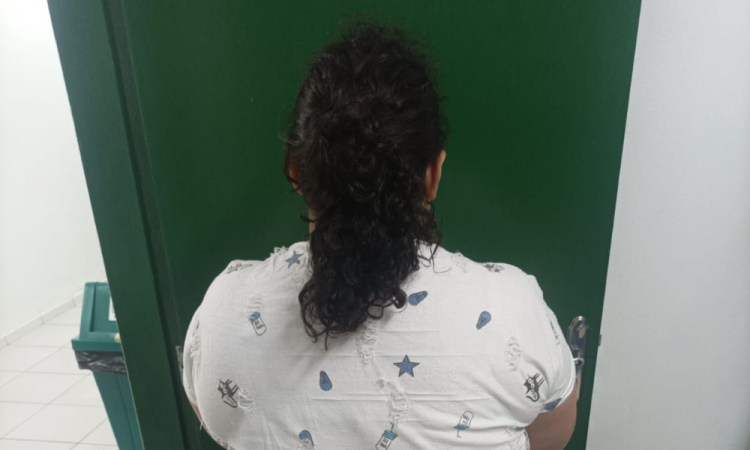 ‘A Orfã’? Mulher de 37 anos é presa em SC após se passar por adolescente e ser adotada