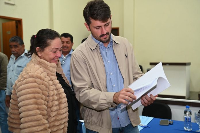 Itaquiraí regulariza terrenos no Jardim das Mães e inicia etapa para construção de 55 casas