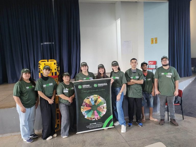 Mais segurança nas escolas: novos Assistentes de Educação recebem curso de primeiros socorros