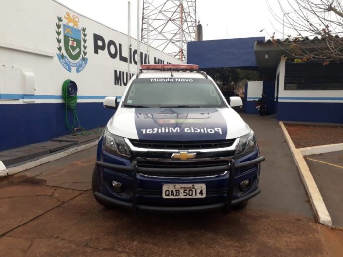 Polícia Militar prende mãe que agrediu o filho em Mundo Novo