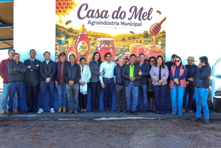 NAVIRAÍ: apicultores realizam sonho e ganham Casa do Mel entregue pela Prefeitura