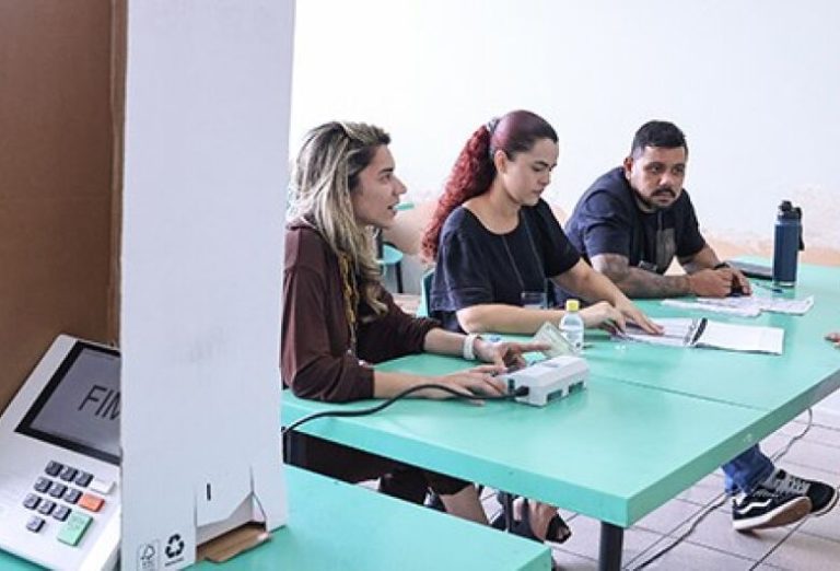 Justiça Eleitoral inicia convocação de mesárias e mesários nesta terça